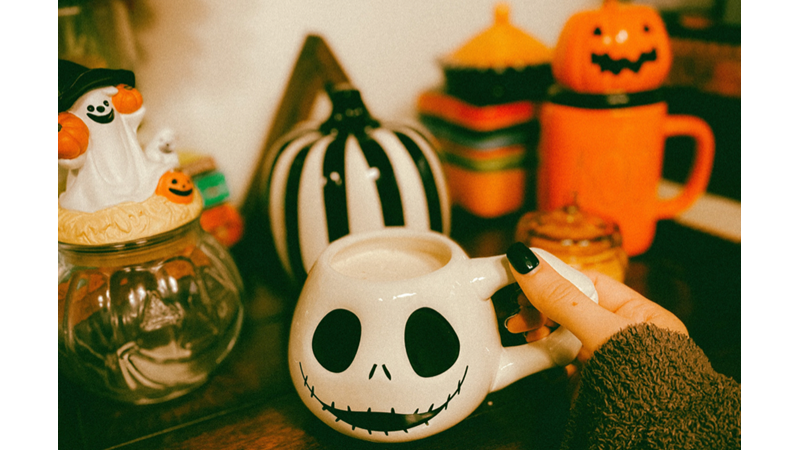 EVİNİZİN BİR KÖŞESİ CADILAR BAYRAMI RUHUNU YANSITSIN