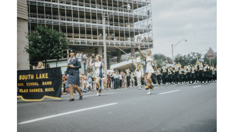 ESKİ ALBÜMLERİ KARIŞTIRIYORUZ: KANADA (II)