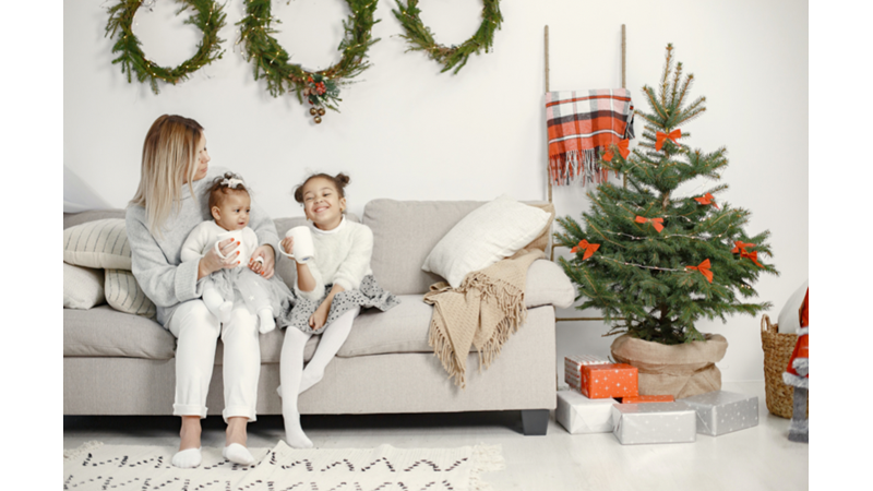 YILBAŞI RUHU: ANNE VE KIZLARI