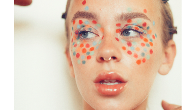 ÖNCE SEVDİREN SONRA SOĞUTAN SONRA BAYILTAN