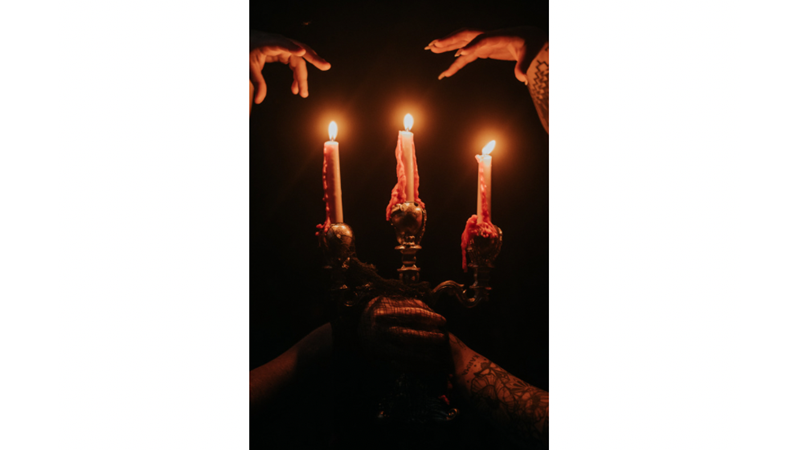 İLHAMLIK POZLAR: ANNE-KIZ CADILAR BAYRAMI ÇEKİMİ