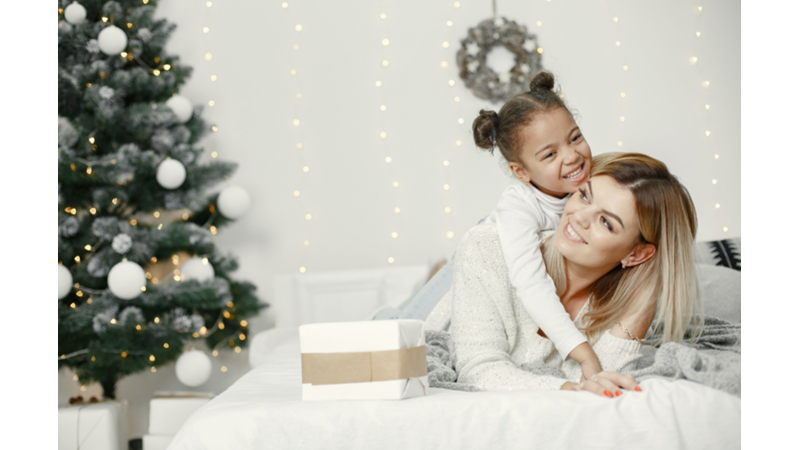 YILBAŞI RUHU: ANNE VE KIZLARI