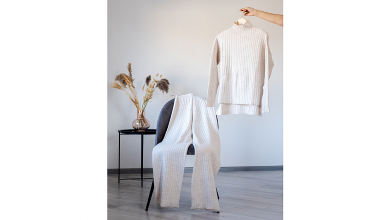 GÜNÜN KOMBİNİ: PİJAMAYLA DIŞARI ÇIKMA İSTEĞİ