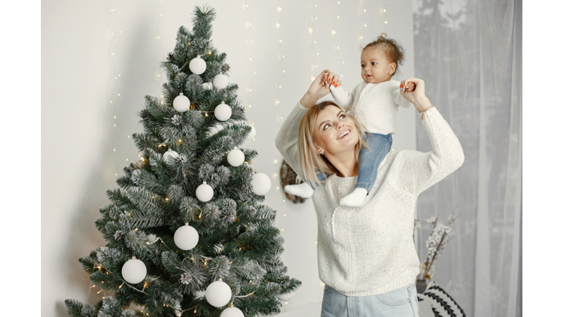 YILBAŞI RUHU: ANNE VE KIZLARI