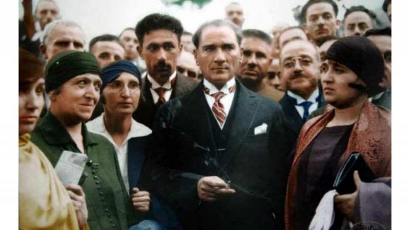 İYİ Kİ DOĞDUN ATAM!: 19 MAYIS KUTLU OLSUN!