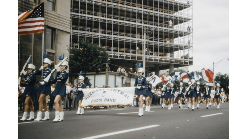 ESKİ ALBÜMLERİ KARIŞTIRIYORUZ: KANADA (II)