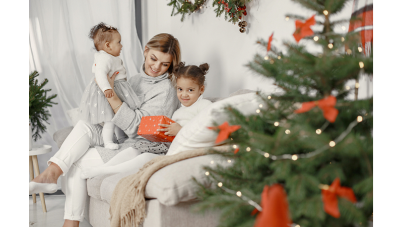 YILBAŞI RUHU: ANNE VE KIZLARI