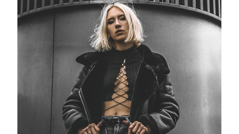 GÜNÜN KOMBİNİ: İNDİRİMDEN ALINAN BIKER CEKET VE DİĞER İNDİRİMLİ PARÇALAR