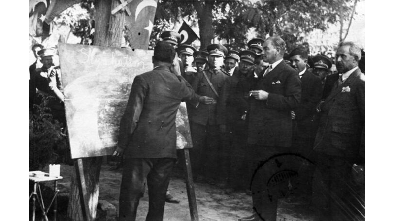 1 KASIM: SALTANATIN KALDIRILMASI VE HARF DEVRİMİ