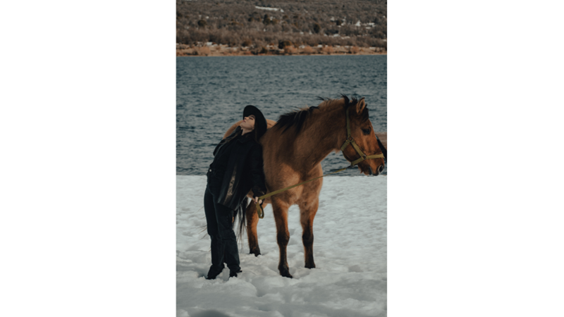 SİYAH SEVERLERE SONBAHARDAN KIŞA GEÇİŞ KOMBİNİ