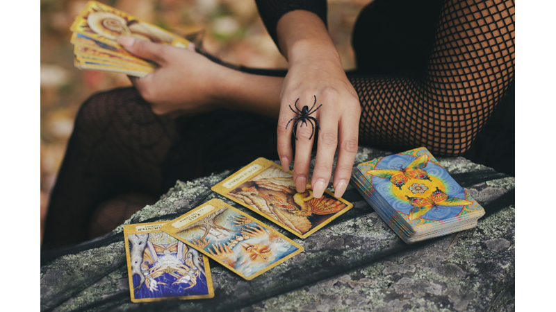 EVDEKİ KIYAFETLERİNİZLE CADILAR BAYRAMI KOSTÜMÜ HAZIRLAYIN