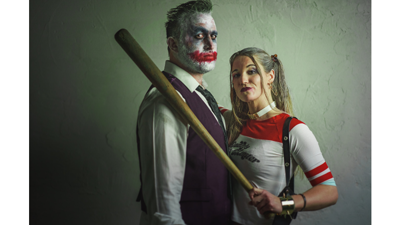 ÇİFTLER İÇİN İLHAMLIK CADILAR BAYRAMI KOSTÜMÜ (BONUSLU)