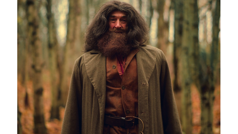 ROBBIE COLTRANE HATIRASINA CADILAR BAYRAMI'NDA HAGRID KOSTÜMÜ GİYİNMEK