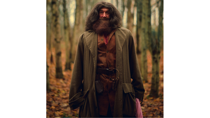 ROBBIE COLTRANE HATIRASINA CADILAR BAYRAMI'NDA HAGRID KOSTÜMÜ GİYİNMEK