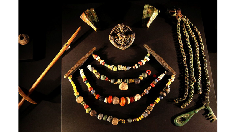 ONLAR SADECE BARBAR DEĞİLDİ: VİKİNGLERİN TAKILARI