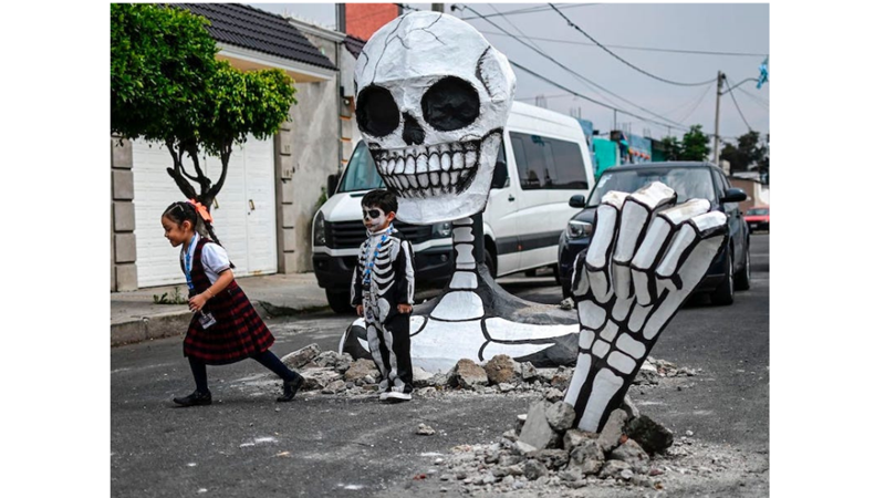 ÖLÜLER GÜNÜ: DIA DE IOS MUERTOS