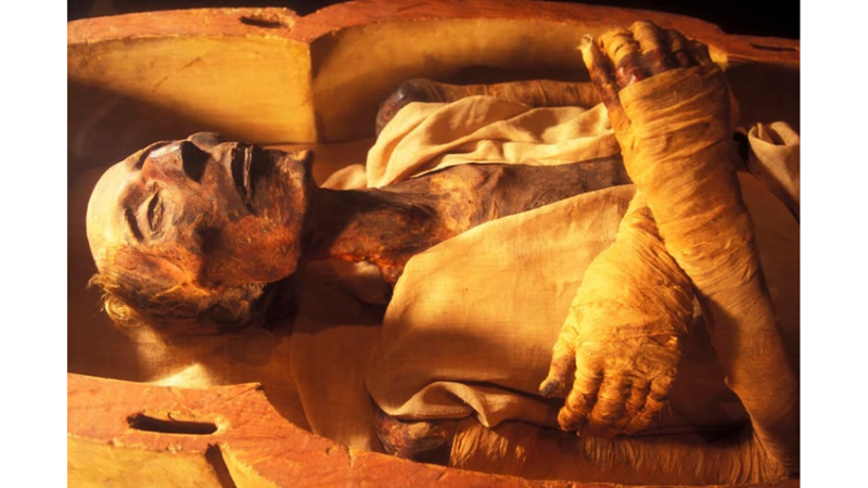 ANTİK MISIRLILAR SONSUZ YAŞAM İÇİN NASIL ÇABALADILAR?