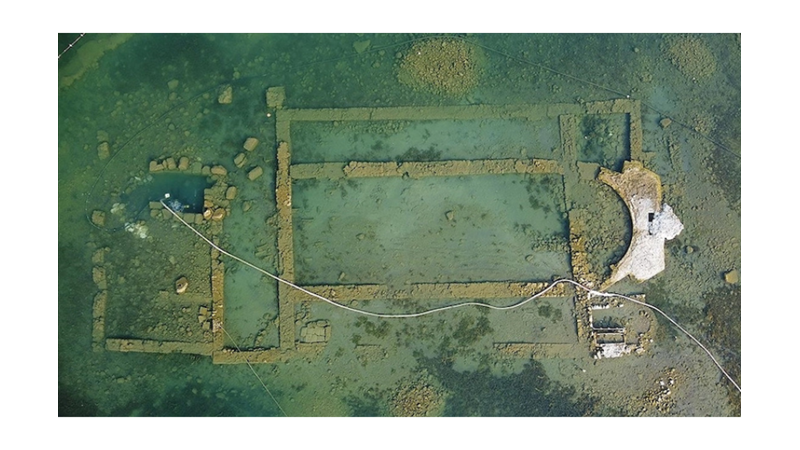 İZNİK GÖLÜ’NDEKİ BAZİLİKADA NOEL BABA KOLYESİ