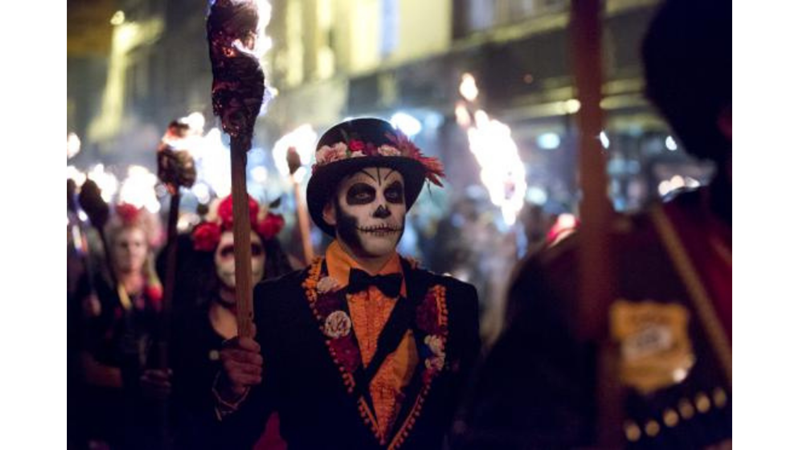 ŞENLİK ATEŞİ FESTİVALİ: BONFIRE NIGHT FESTIVAL