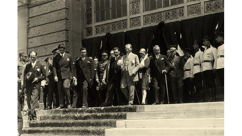 LOZAN BARIŞ ANTLAŞMASI'NIN TBMM TARAFINDAN ONAYLANMASININ 101. YIL DÖNÜMÜ KUTLU OLSUN!