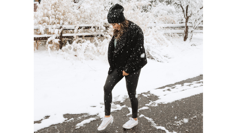 ANNENİZİN 'BU HAVADA BU AYAKKABI GİYİLİR Mİ?' DİYECEĞİ KIŞLIK KOMBİN