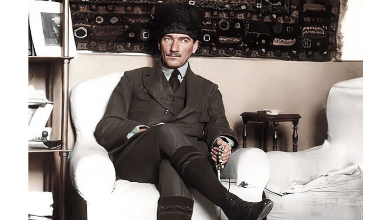 26 KASIM: GELİBOLU'NUN DÜŞMAN İŞGALİNDEN KURTULUŞUNUN 100. YILI KUTLU OLSUN!