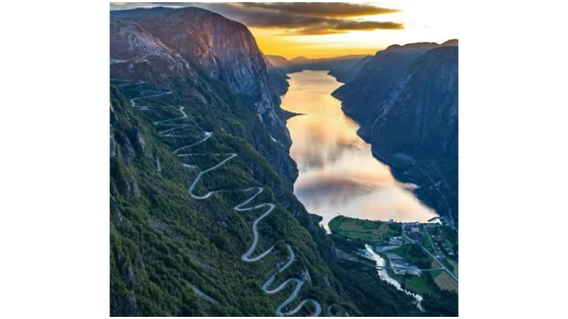 DÜNYANIN EN GÜZEL YOLLARINA ÇIKSIN YOLUMUZ