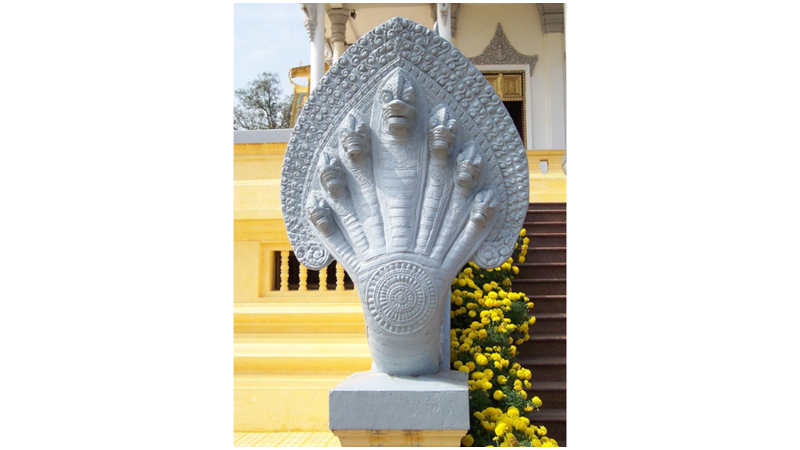 YAĞMUR VE BEREKET GETİREN YARI İNSAN YARI YILAN: NAGA