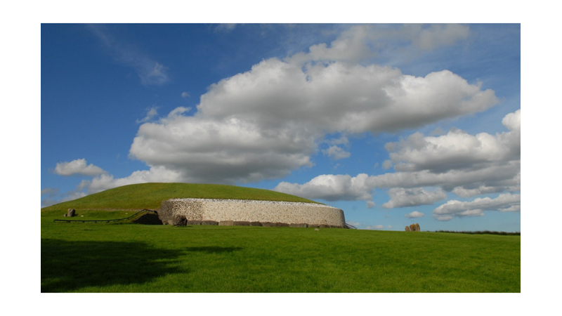 TARİH ÖNCESİ ANIT: NEWGRANGE