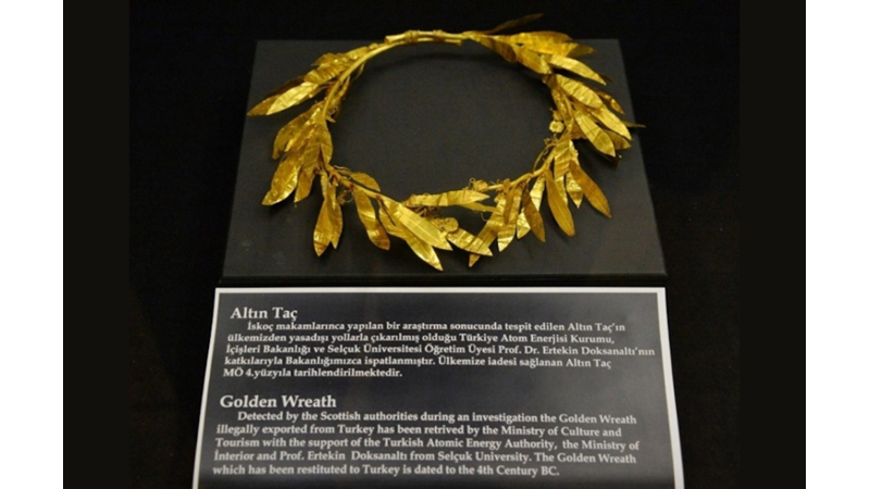 TÜRKİYE’DEN KAÇIRILAN ALTIN TAÇ VE KEÇİ FİGÜRÜ ANKARA’DA!