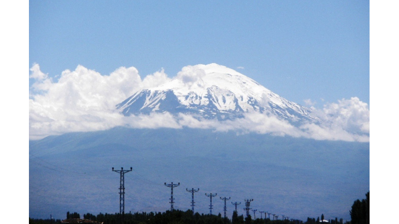 AĞRI DAĞI'NA İLK KEZ 193 YIL ÖNCE BUGÜN TIRMANILDI!