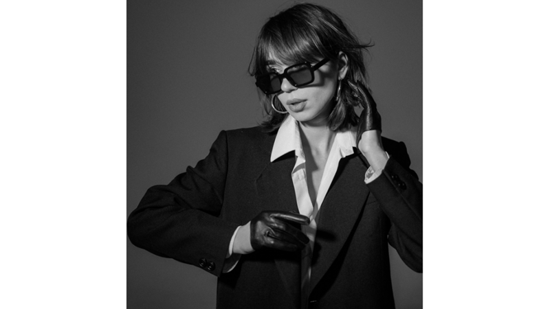 GÜNÜN KOMBİNİ: TAKIM ELBİSE VE DİĞERLERİ