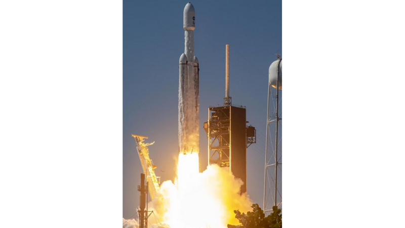 BAŞKA DÜNYALARI KEŞFETMEK İÇİN AYRILMAK