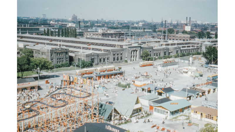 ESKİ ALBÜMLERİ KARIŞTIRIYORUZ: KANADA (I)