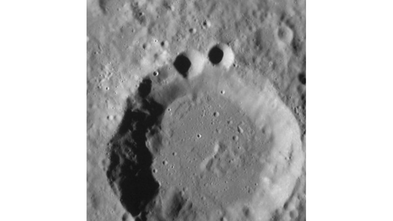 FIRST SPACECRAFT TO ORBIT MERCURY: MESSENGER