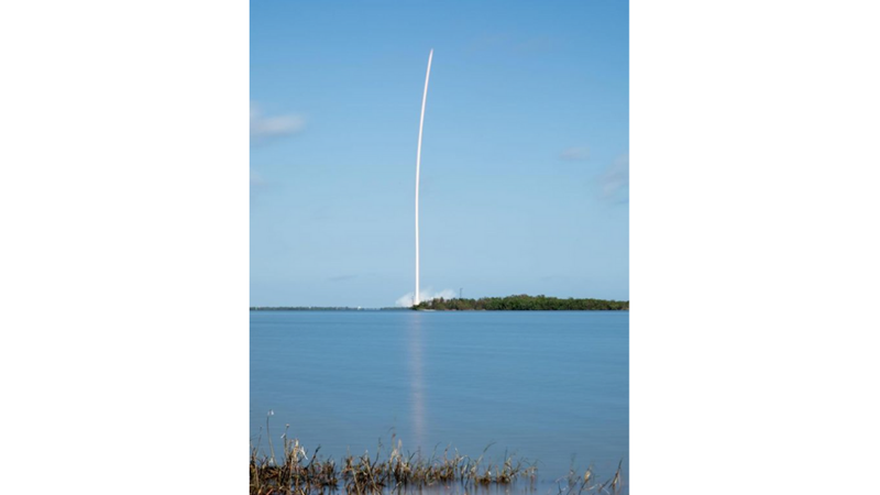 BAŞKA DÜNYALARI KEŞFETMEK İÇİN AYRILMAK