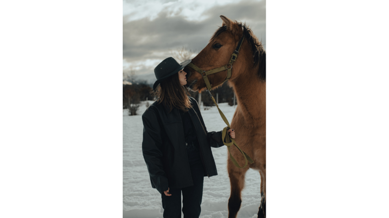 SİYAH SEVERLERE SONBAHARDAN KIŞA GEÇİŞ KOMBİNİ