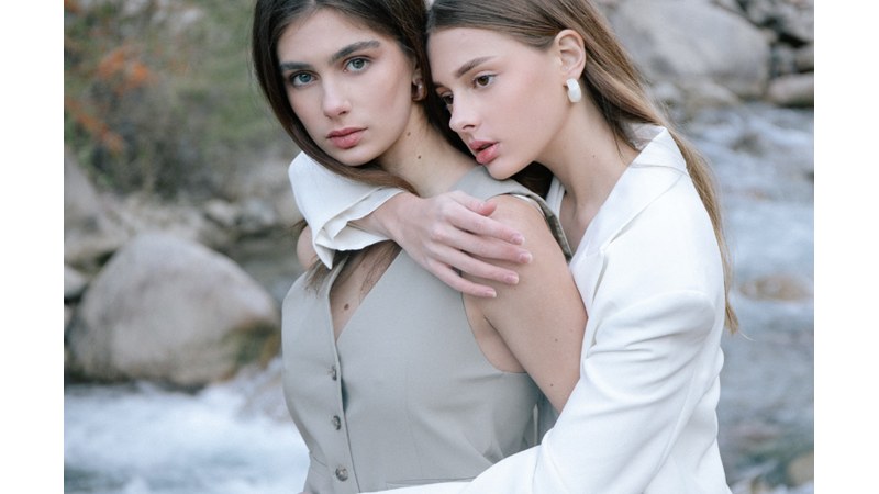 TREND ALARMI ÇALIYOR: TAKIM ELBİSE YELEĞİ