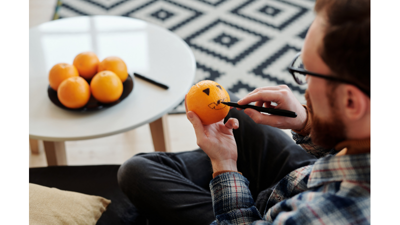 CADILAR BAYRAMI'NIN AİLE EĞLENCESİ HALİ: KOSTÜM, DEKOR VE YİYECEKLER (PART I)