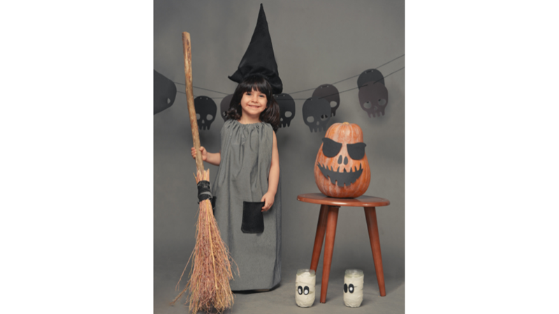 ÇOCUKLAR İÇİN MASRAFSIZ CADILAR BAYRAMI KOSTÜMÜ