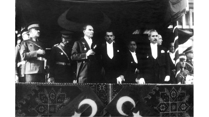 ATATÜRK'ÜN AĞZINDAN CUMHURİYETİN İLANI