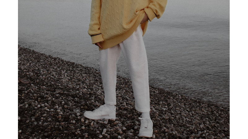 ERKEK MODASI: SAHİL SERİNLİĞİ