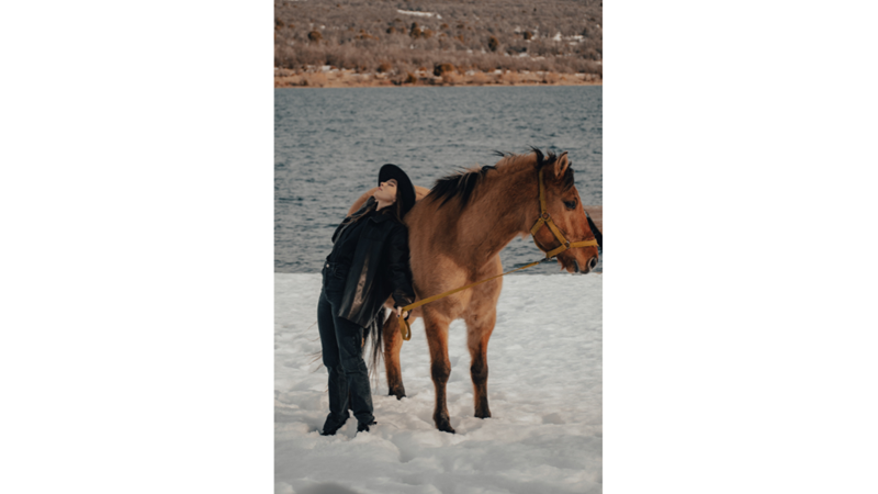 SİYAH SEVERLERE SONBAHARDAN KIŞA GEÇİŞ KOMBİNİ