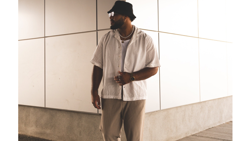 ERKEK MODASI: HAVALI DETAYLAR