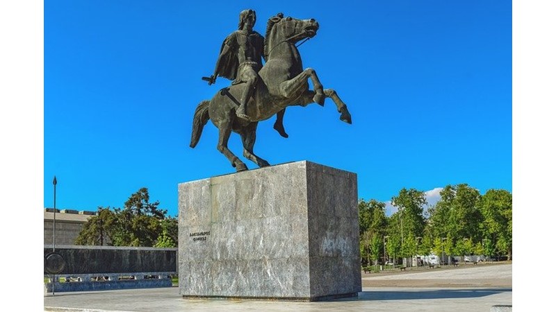 BÜYÜK İSKENDER’İN KIRILMA ANLARI (VII)