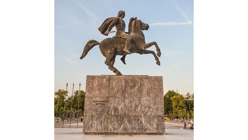 BÜYÜK İSKENDER’İN KIRILMA ANLARI (VII)