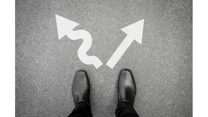 Kaçınılmaz Olarak Taraf Olmak