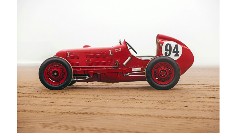 ESKİ OTOMOBİLLERİN TASARIMCILARI BU KADAR İKONİK ŞEYLER TASARLADIKLARININ FARKINDALAR MIYDI ACABA?