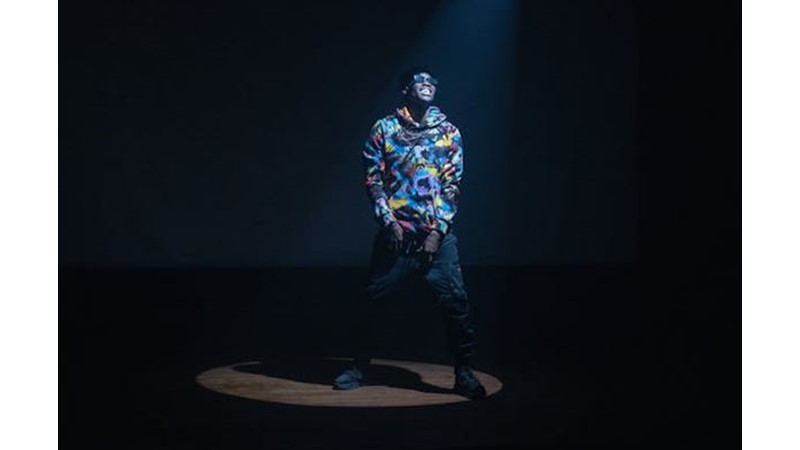 Başkaları İçin Yaşamak