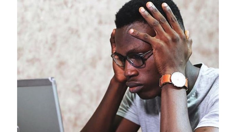 Sorun Çıkartmak İçin Yaşayanlar